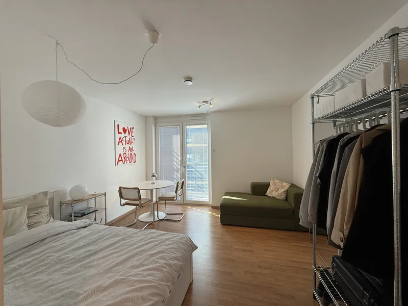 Für Studenten/Azubis - Nachmieter gesucht: kompaktes Apartment in Mitte - Nähe zur Charité — photo 1